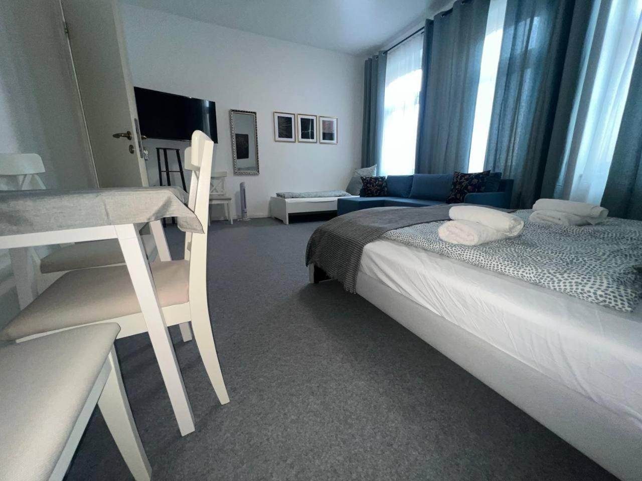 Koblenz Corner Rooms Luaran gambar
