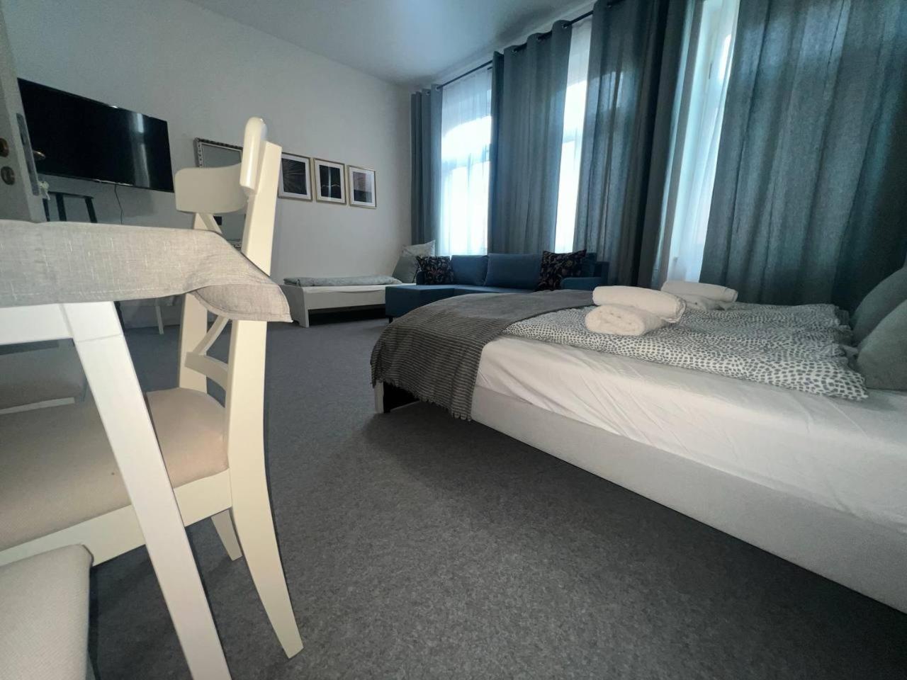 Koblenz Corner Rooms Luaran gambar